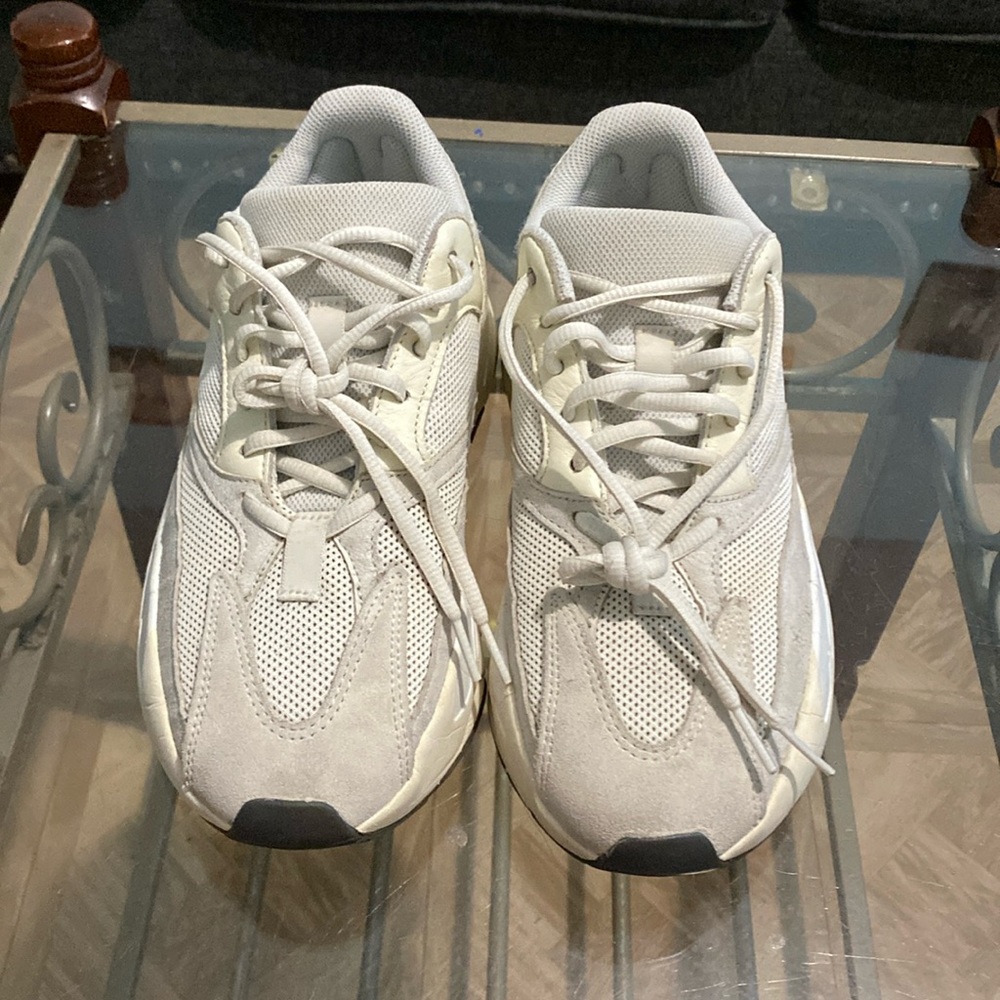 Yeezy 700
